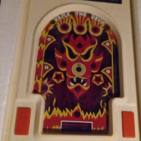Raise The Devil 1980 Electronic Hand-Held PinBall Arcade Game by ENTEX - Picture 13 of 14